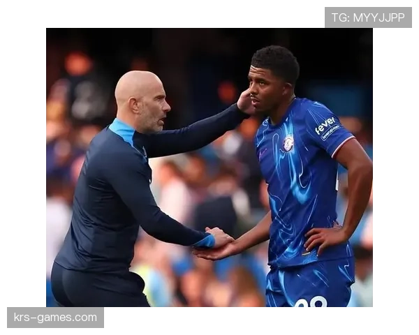 阿切尔比式坚守重现赛场，新晋中卫掀起防线革新浪潮