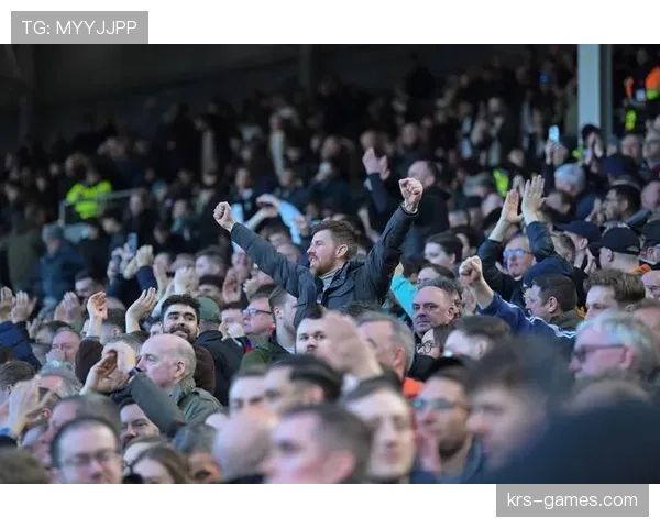 富勒姆球迷集体发声，呼吁俱乐部提升透明度与决策公正性
